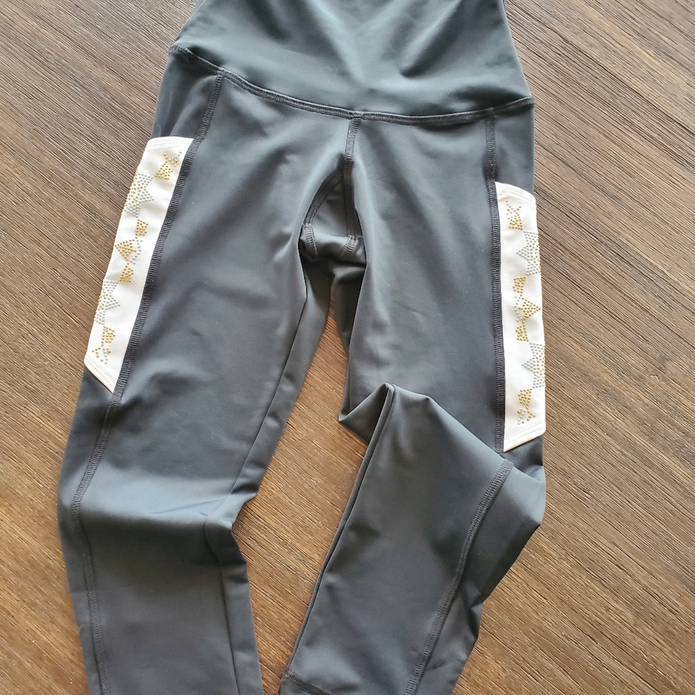 Beach Riot Leggings Size Small
